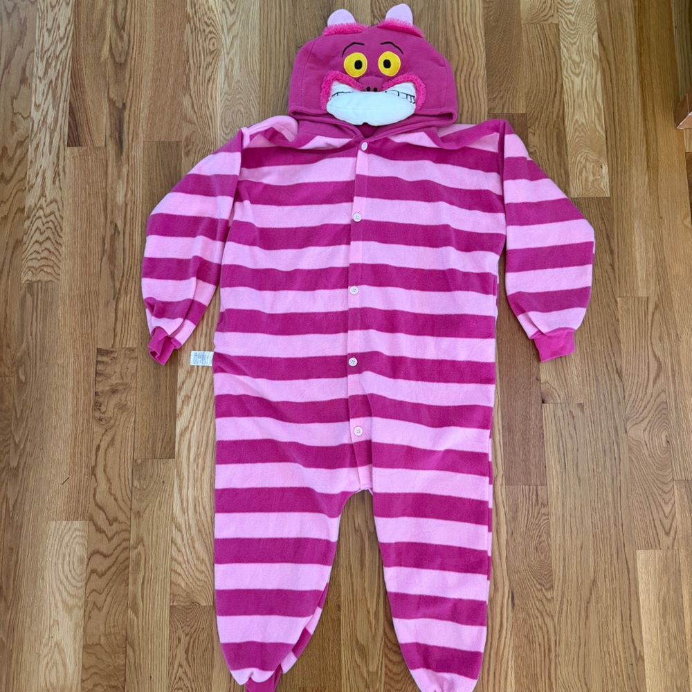 Alice In Wonderland Cheshire Cat Union Suit Sleeper Adult Small Pink
